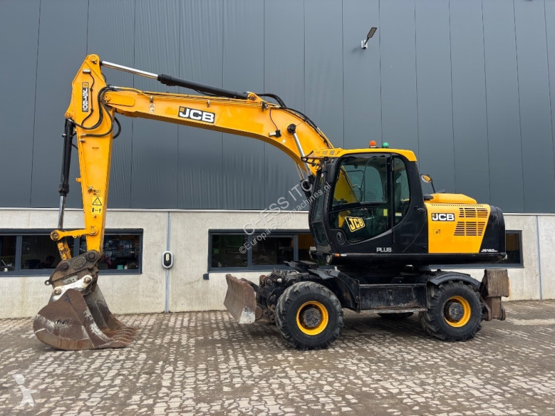 Escavadora JCB
