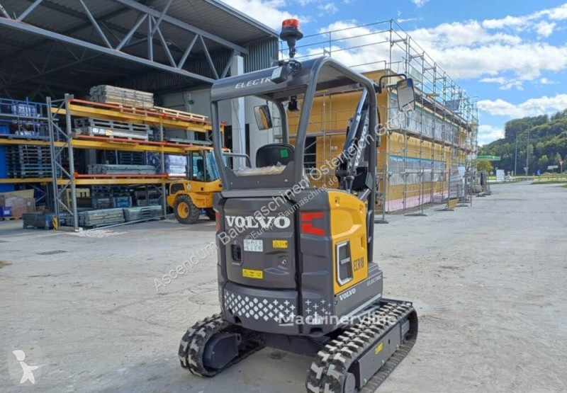 Rýpadlo Volvo JECR18E