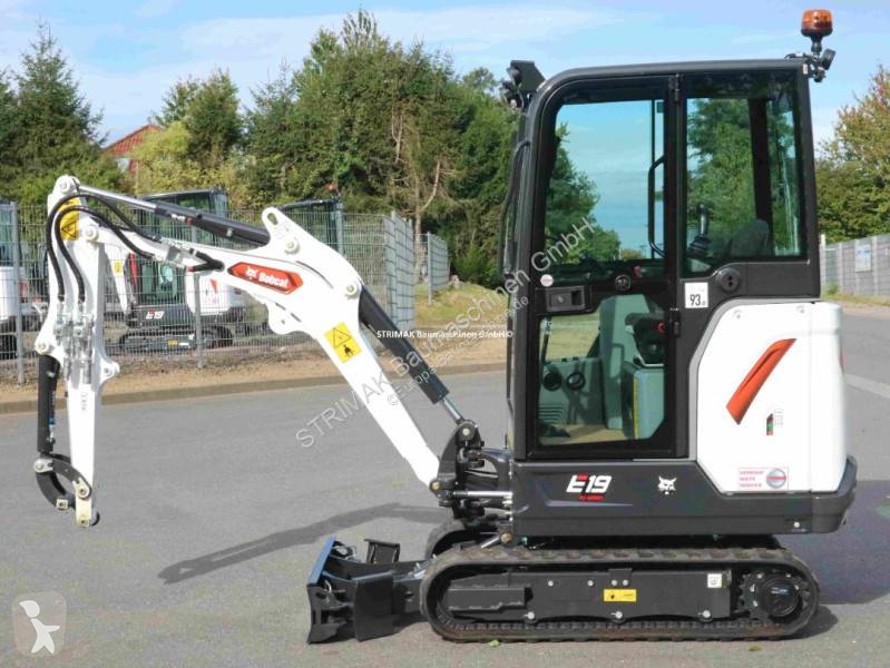 Lopatový nakládač Bobcat E 19 R2