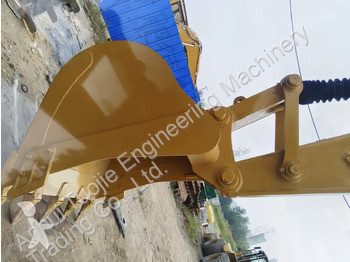 Rýpadlo Caterpillar good condition 2024 30 ton...