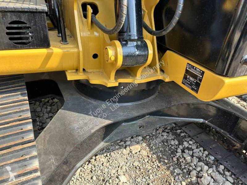 Escavatore Caterpillar