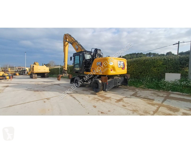 Rýpadlo Caterpillar MH3026