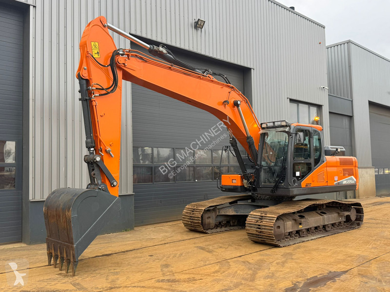 Rýpadlo Doosan 7