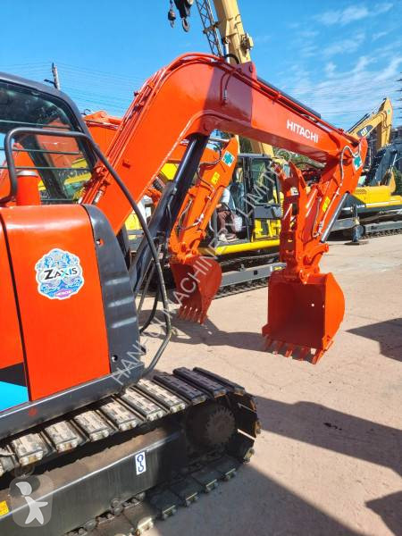 جرافة Hitachi ZX60