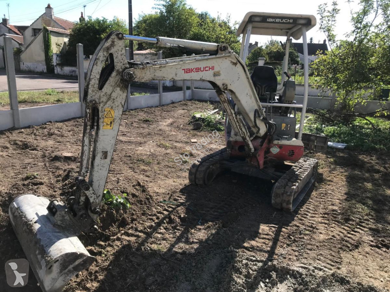 جرافة Takeuchi  TB 219