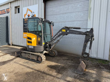 Miniexcavadora Volvo