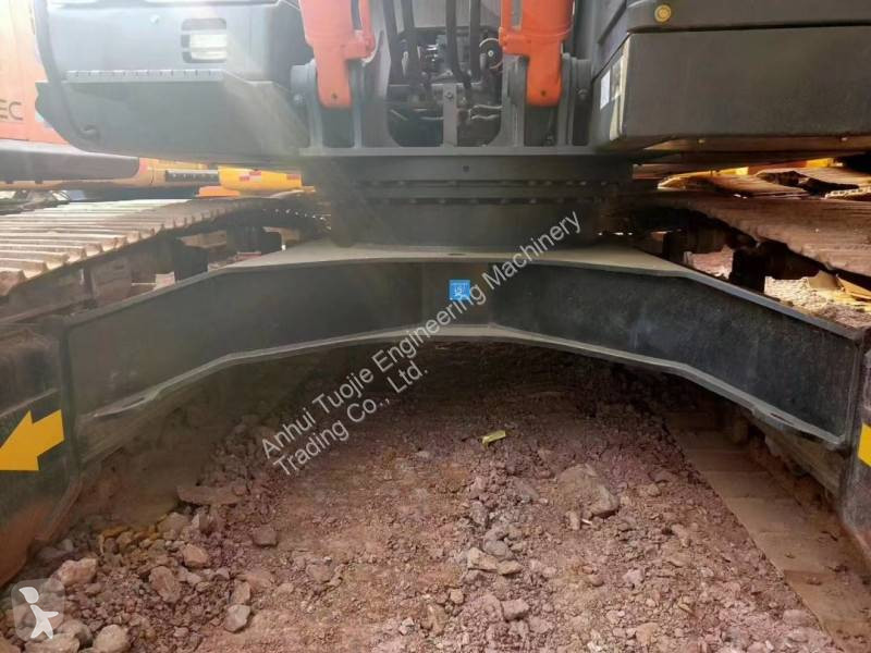 جرافة Hitachi ZX200H
