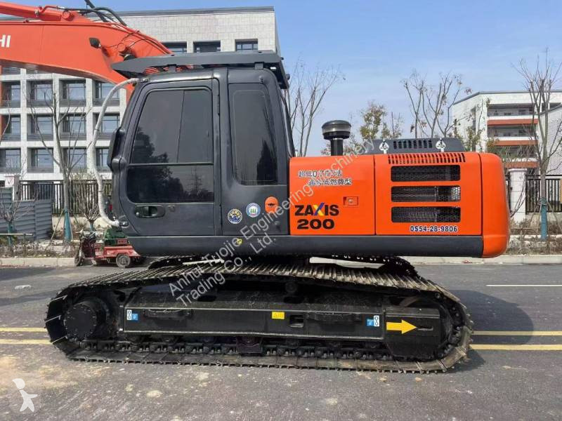 Rýpadlo Hitachi ZX200