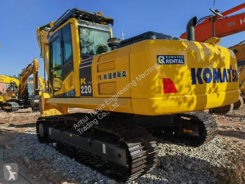 Rýpadlo Komatsu PC220