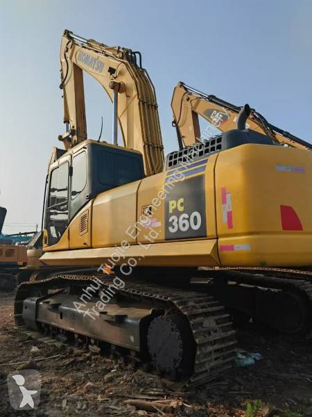 جرافة Komatsu PC360