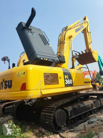 جرافة مجنزرة Komatsu
