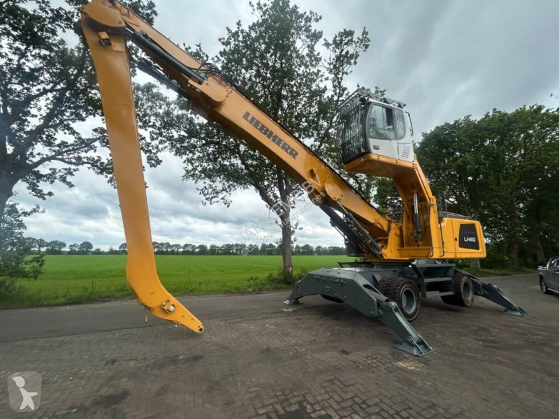Rýpadlo Liebherr LH 40