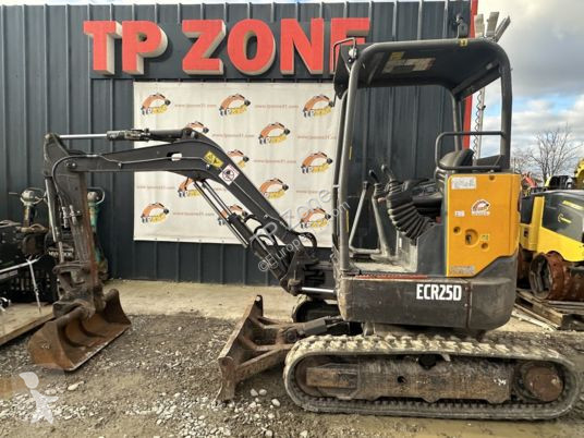 Rýpadlo Volvo ecr25d à 22 500 € ht