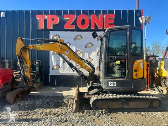 Lopatový nakládač Bobcat e35 à 22 500€ ht