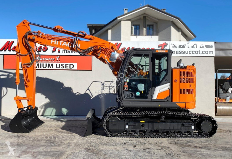 Rýpadlo Hitachi 7