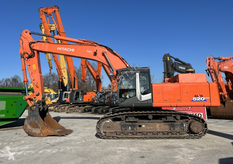 Escavatore Hitachi