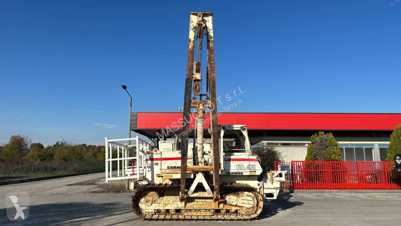 Rýpadlo Liebherr RL42B