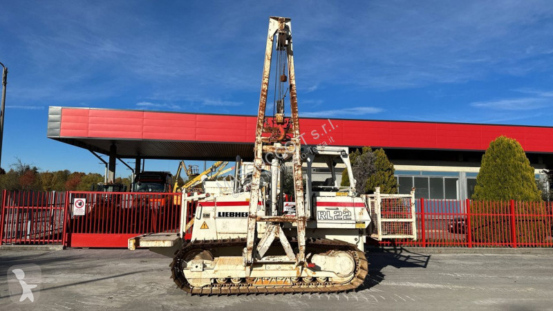 جرافة Liebherr RL 22 B