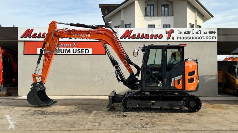Escavatore Hitachi ZX95USB-7