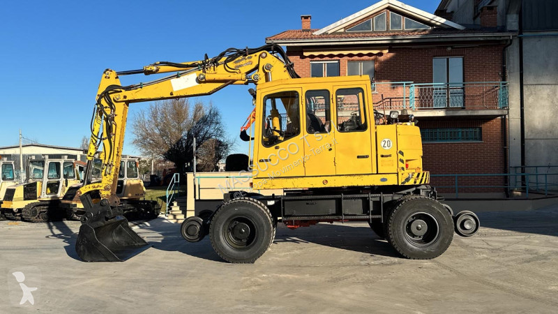 Rýpadlo Fuchs ZW 4x4