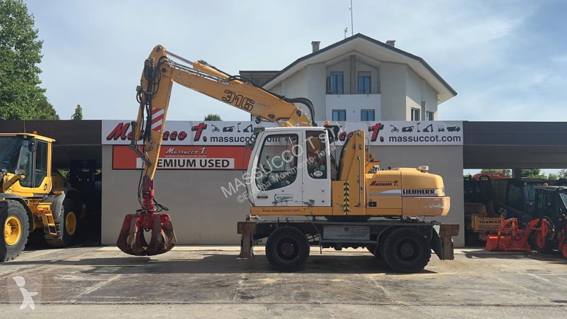 جرافة Liebherr