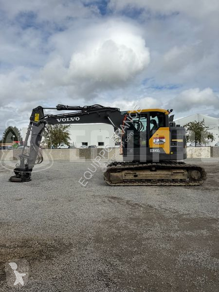 Escavatore Volvo ECR145EL with Steelwrist...