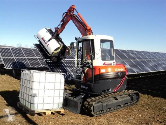 جرافة Kubota U45