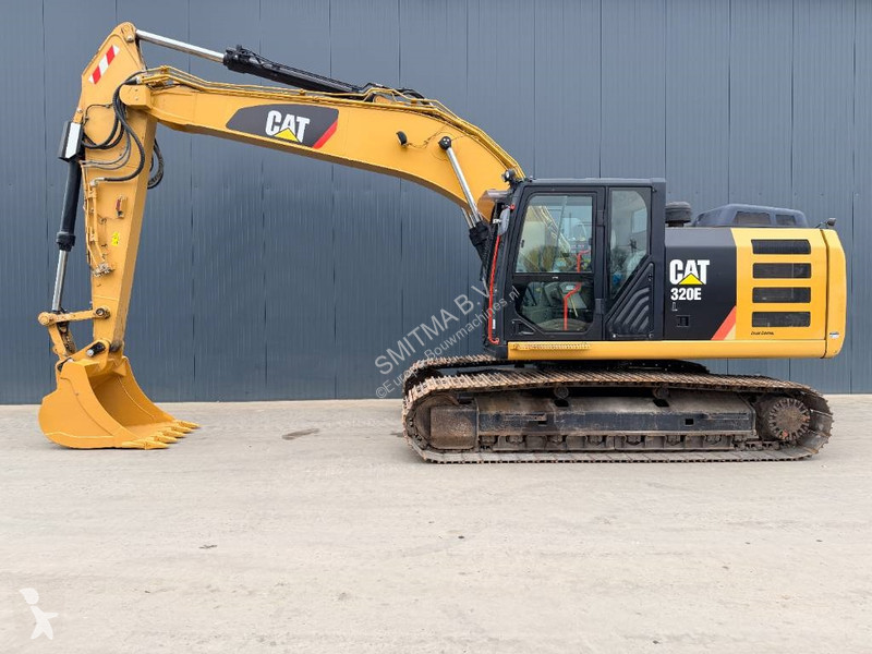 جرافة Caterpillar 320E