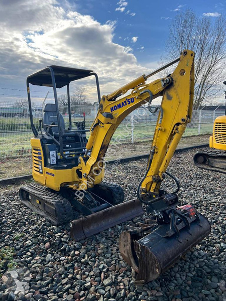 جرافة Komatsu PC18MR-5