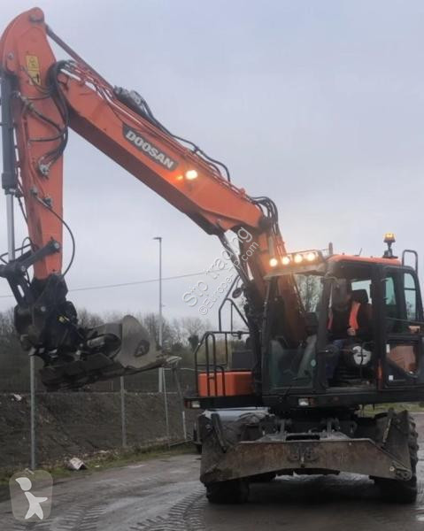 Rýpadlo Doosan 140W-5