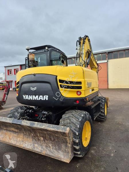 جرافة Yanmar  B 110 W