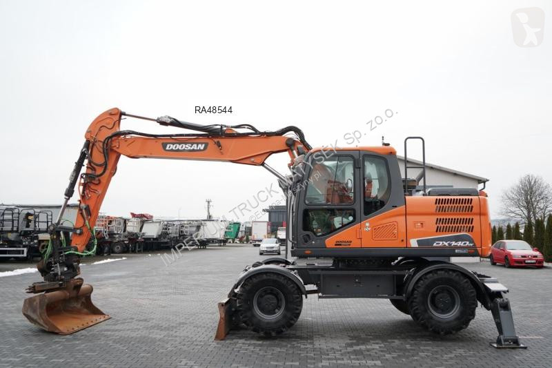 Lopatový nakládač Doosan 140W / KOPARKA KOŁOWA...