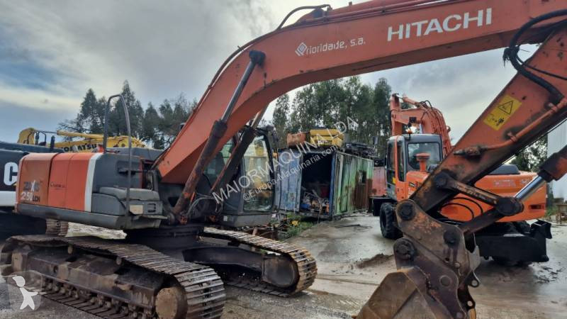 Rýpadlo Hitachi