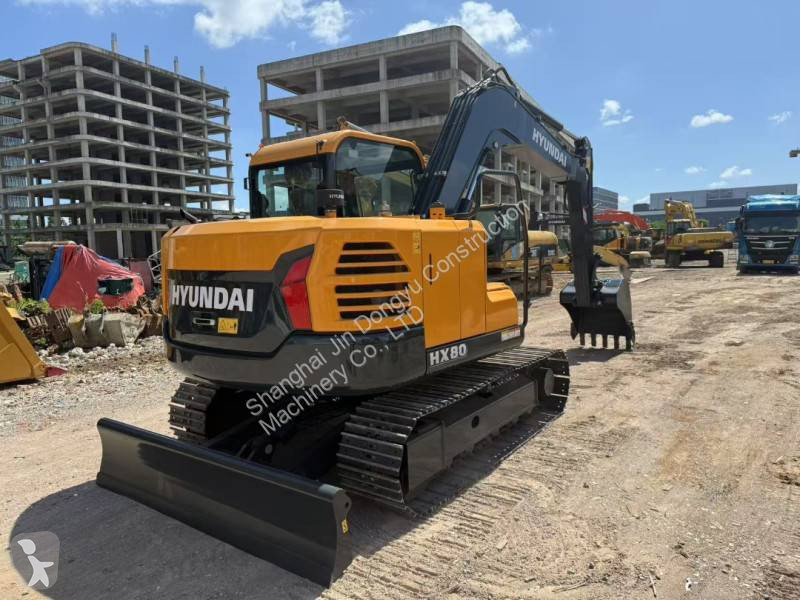 جرافة Hyundai HX80HD