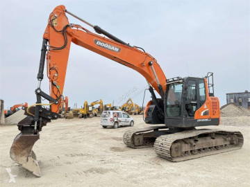Doosan crawler excavator