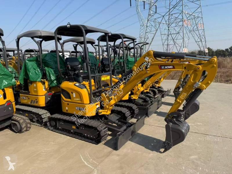 جرافة XCMG XE17U