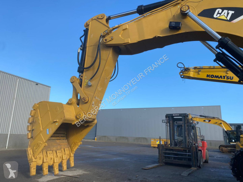 Rýpadlo Caterpillar 6015B