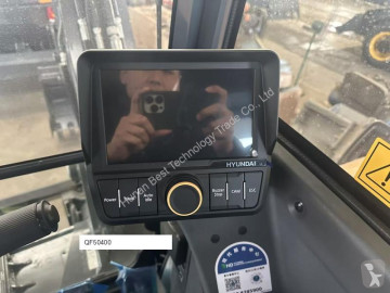 جرافة على عجلات Hyundai جديد