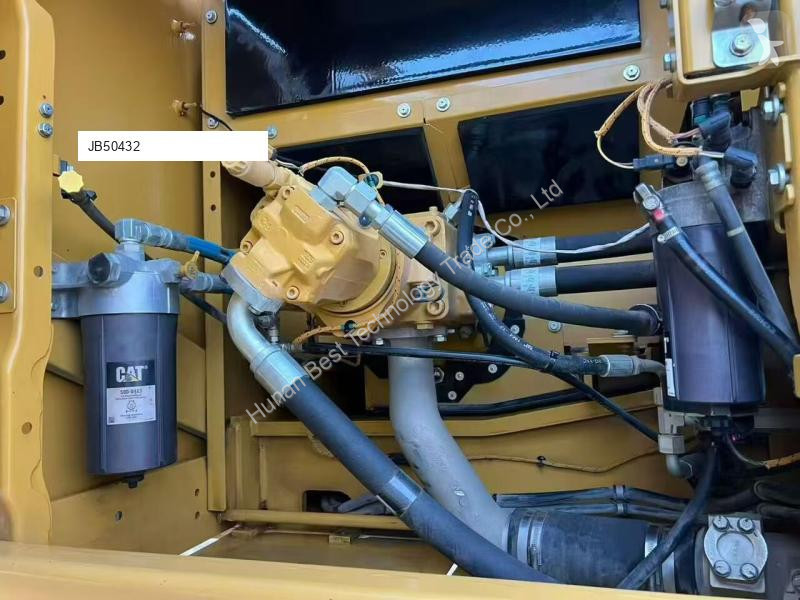 جرافة Caterpillar 336