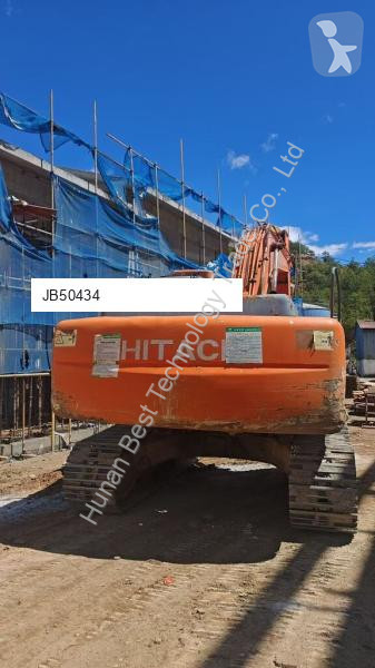 جرافة صغيرة Hitachi