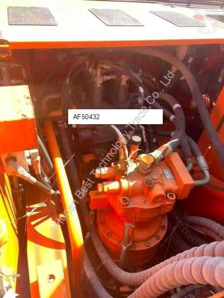 Lopatový nakládač Doosan dx210w