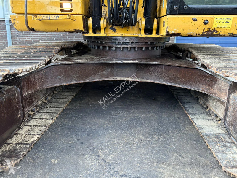 جرافة Caterpillar Track Excavator 22.9T Hammer...