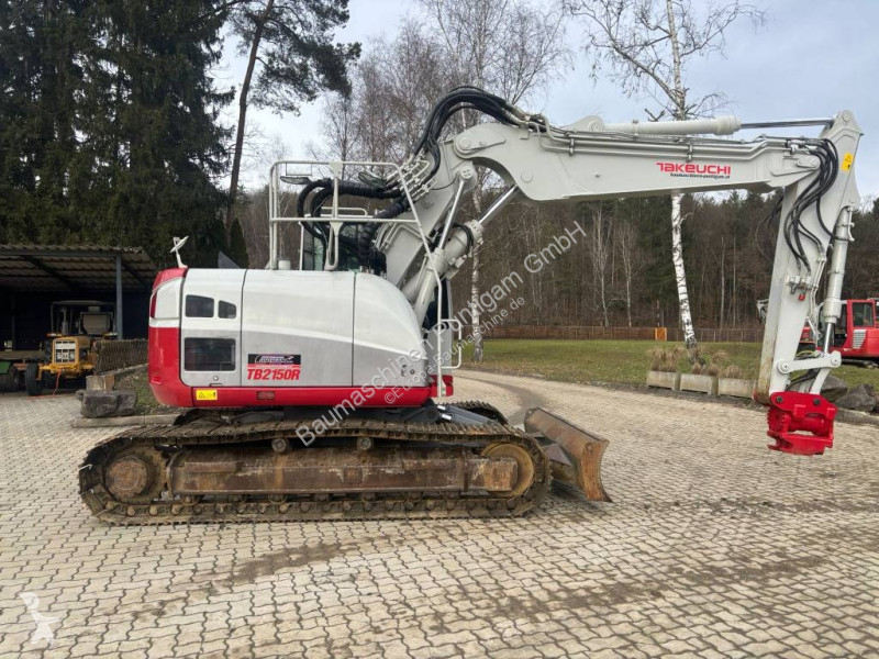 جرافة Takeuchi 2150