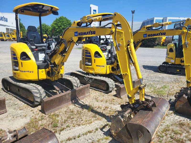جرافة Komatsu