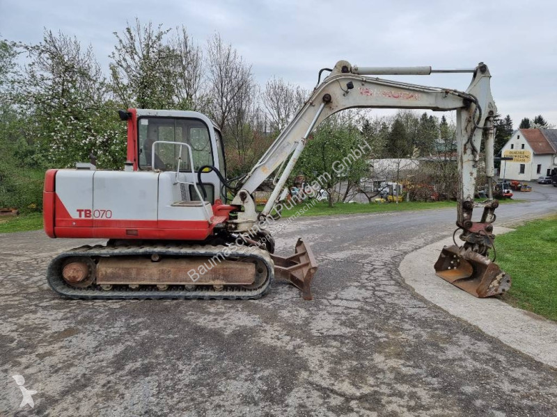 Skovl Takeuchi