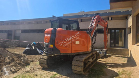Escavatore cingolato Hitachi