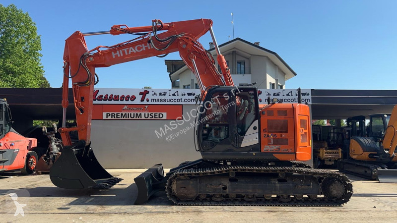 Rýpadlo Hitachi