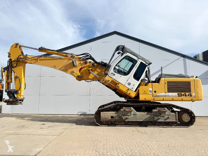 جرافة Liebherr UHD - 23 Meter Demolition Hydr...