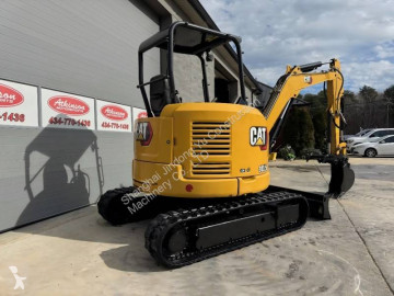 جرافة صغيرة Caterpillar جديد