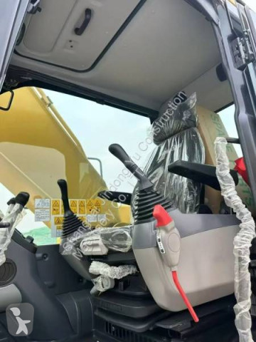 جرافة مجنزرة Komatsu جديد